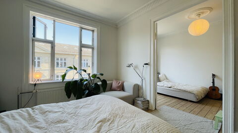 Vesterbro-2 Br - Close To Meatmarket - 4people -metro: Bedroom