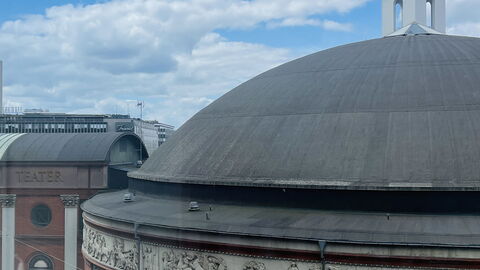 Close to Tivoli Garden -3 Br - 6 People -City Center: Outdoor