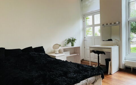 Hellerup - Close To Train - 2 Levels - 6 People: Bedroom