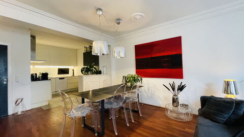 Hellerup - Close To Train - 2 Levels - 6 People: Dining Room, Kitchen