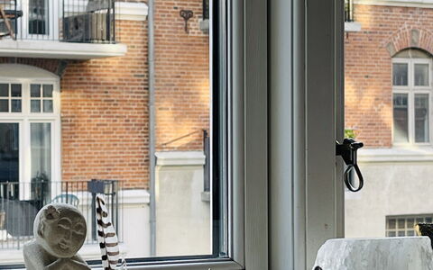 Østerbro - Good Karma - Close Metro 3 People: Scenic View