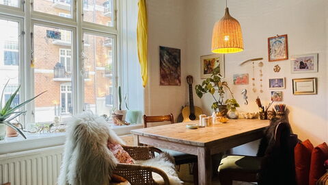 Østerbro - Good Karma - Close Metro 3 People: Dining Room, Living Room