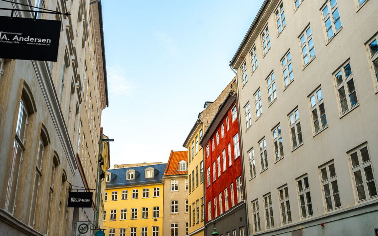 Center - Inner City - 4 People - Round Tower