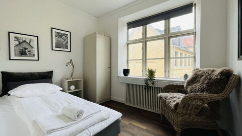 Pedestrian Street - Center - 7 Br - 14 Guests: Bedroom