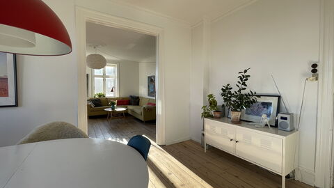 Østerbro - 1 Br - 2 People - Close To Metro: Dining Room, Living Room