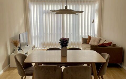 Nørrebro - 2br - 4 People - Close To Metro: Dining Room, Living Room