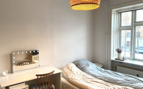 Vesterbro - 2 Br - Cozy - Metro - Tivoli -4 People