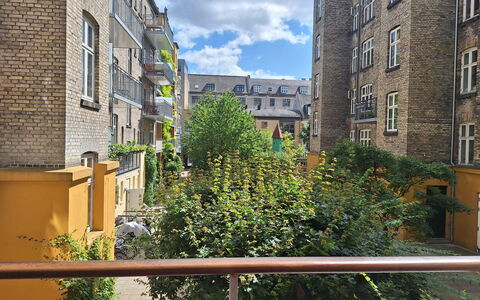 Østerbro - 3 Br - 5 People - Close Metro: Building Exterior, Scenic View