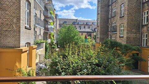 Østerbro - 3 Br - 5 People - Close Metro: Building Exterior, Scenic View