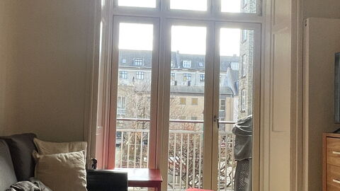 Østerbro - 3 Br - 5 People - Close Metro: Living Room