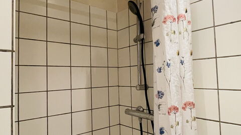 Østerbro - 4 People-1 Br - Close To Metro: Bathroom