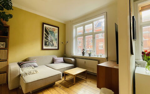 Nørrebro - 2 People - 1 Br - Close To Metro.: Living Room