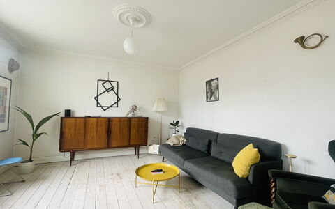 Vesterbro - 2 People - 1 Br - Close To Tivoli: Living Room