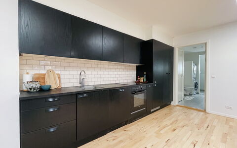 Center - 3 Br - 6 People - Close To Metro: Kitchen