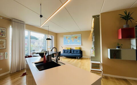 Carlsbergcity - 3br - 4 To 5 People - Family: Kitchen, Living Room