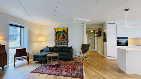 Carlsbergcity - 3br - 4 To 5 People - Family: Kitchen, Living Room