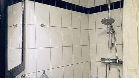 Østerbro - Close To Metro - 3 People: Bathroom