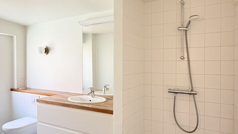 Center - Kings Garden - 6 People - Luxury - 4br: Bathroom