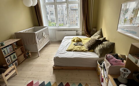 Østerbro - 2 Br - 4 People - Family: Bedroom