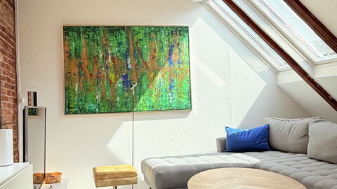 Center - Pedstrian Area - 3 Br - 5 People: Living Room