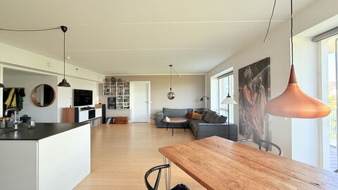 Close To Water - Habour - 2 People: Kitchen, Living Room