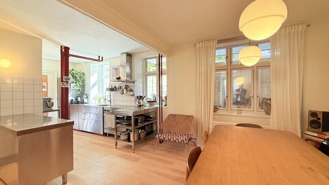 Nørrebro - Cozy Area - 2 People -1 Br: Dining Room, Kitchen