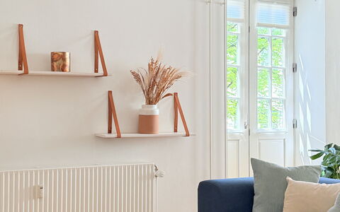 Inner City - 4br - 2 Bath - 7 People: Living Room