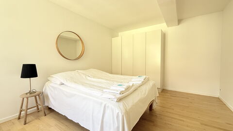 Inner City - 4br - 2 Bath - 6 People: Bedroom