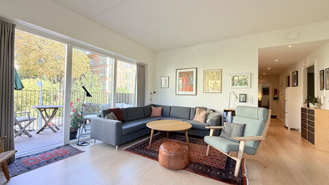 Frederiksberg Carlsberg City-2 Bedrooms: Dining Room, Kitchen, Living Room