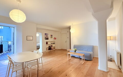 Nyhavn - 4 People - 1 Br - Super Location: Dining Room, Living Room