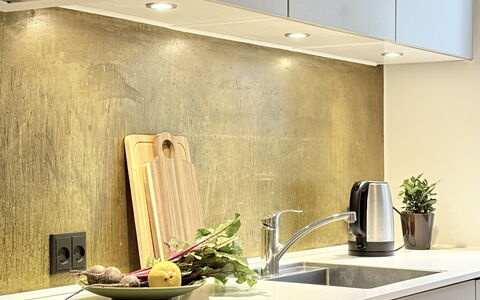 Center - 3 Br - 4 People - Close to Metro: Kitchen