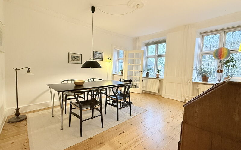 Cozy Area - Super Location - 2 Br