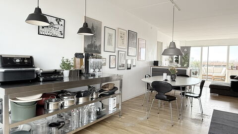 Close to Metro - 3 Br- 5 People: Kitchen