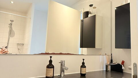 Close to Metro - 3 Br- 5 People: Bathroom