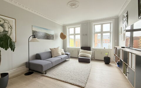 Nørrebro - 4 People - 3 Br - Close to Metro: Living Room
