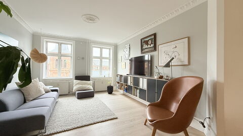 Nørrebro - 4 People - 3 Br - Close to Metro: Living Room