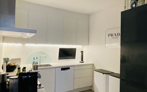 Hellerup - Close to Train - 6 People - 2 Levels: Kitchen