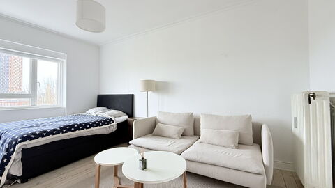 Nørrebro - Studio - 2 People - 2 Balcony: Bedroom, Living Room