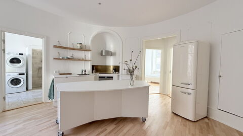 Center - 3 Br - 6 Pax - Acces to Rooftop: Kitchen