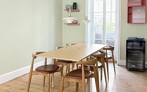 Carlsberg - Full Town House - 4 People: Dining Room