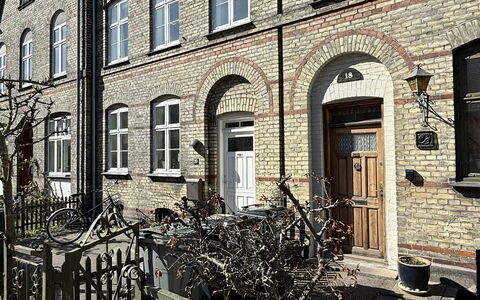Carlsberg - Full Town House - 4 People: Building Exterior, Outdoor