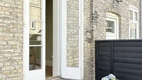 Carlsberg - Full Town House - 4 People: Outdoor