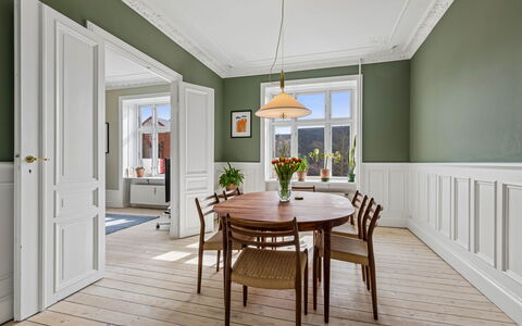 Nørrebro - 2 Br - 4 People - Metro: Dining Room