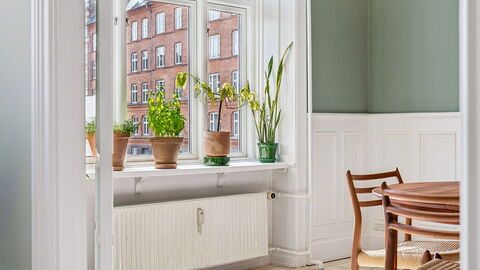 Nørrebro - 2 Br - 4 People - Metro: Dining Room
