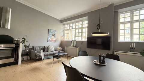 Hellerup - 1 Br - 2 People - Close to Train: Dining Room, Kitchen, Living Room