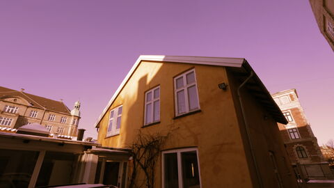 Frederiksberg - 6 Persons - 3Br - Close to Metro: Building Exterior