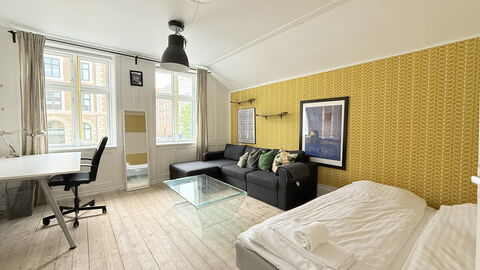 Frederiksberg - 6 Persons - 3Br - Close to Metro: Bedroom