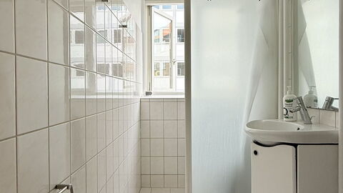 Østerbro - 3 Bedrooms - 4 People - Balcony