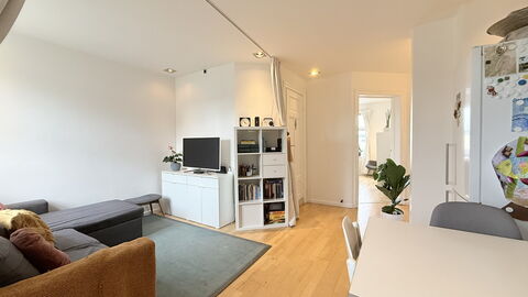 Nørrebro - 1 Br - 3 People - Close Metro: Living Room