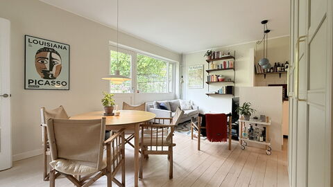 Nørrebro - 2 People - Cozy Apartment: Living Room